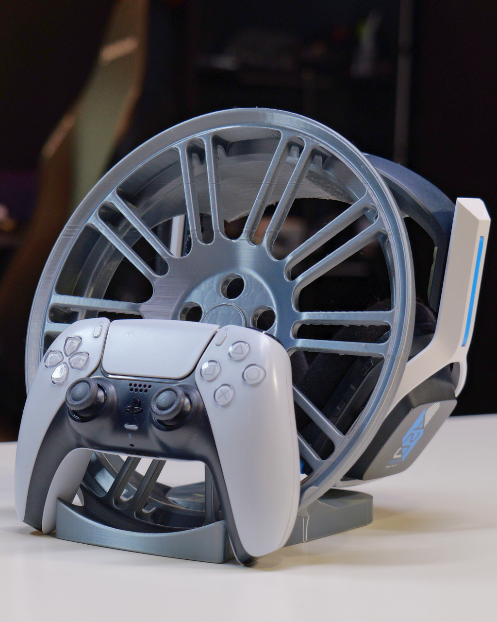 Wheel Headset and Controller Stand - STYLE: RE-GTR